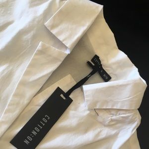 The perfect all white crop top